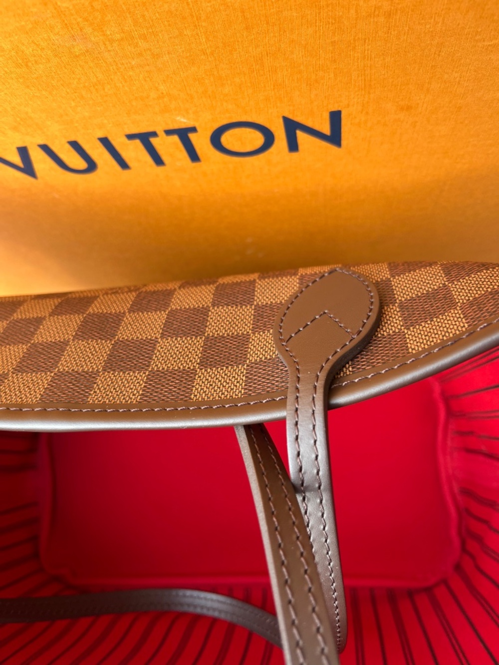 Louis Vuitton Neverfull MM in Damier Ebene - Picture 5 of 16